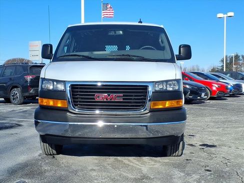 Used 2024 GMC Savana 2500 Work Van w/ Driver Convenience Package image 2