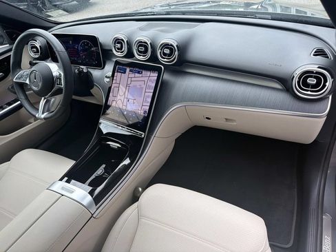 Used 2026 Mercedes-Benz C 300 Sedan image 13