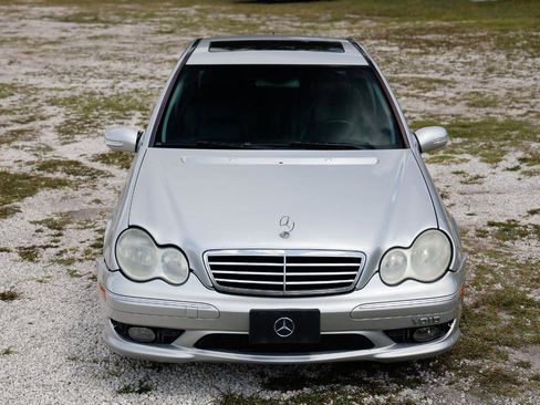 Used 2005 Mercedes-Benz C 230 Sedan image 19