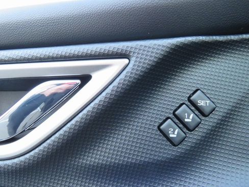 Used 2021 Subaru Forester Touring w/ Popular Package #2 image 37