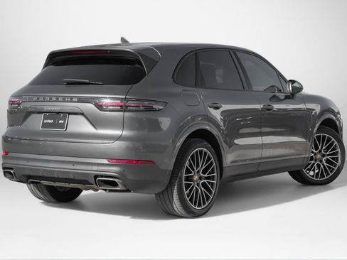 Used 2019 Porsche Cayenne image 6