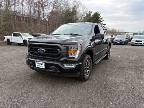 Used 2023 Ford F150 XLT w/ Equipment Group 302A High image 4