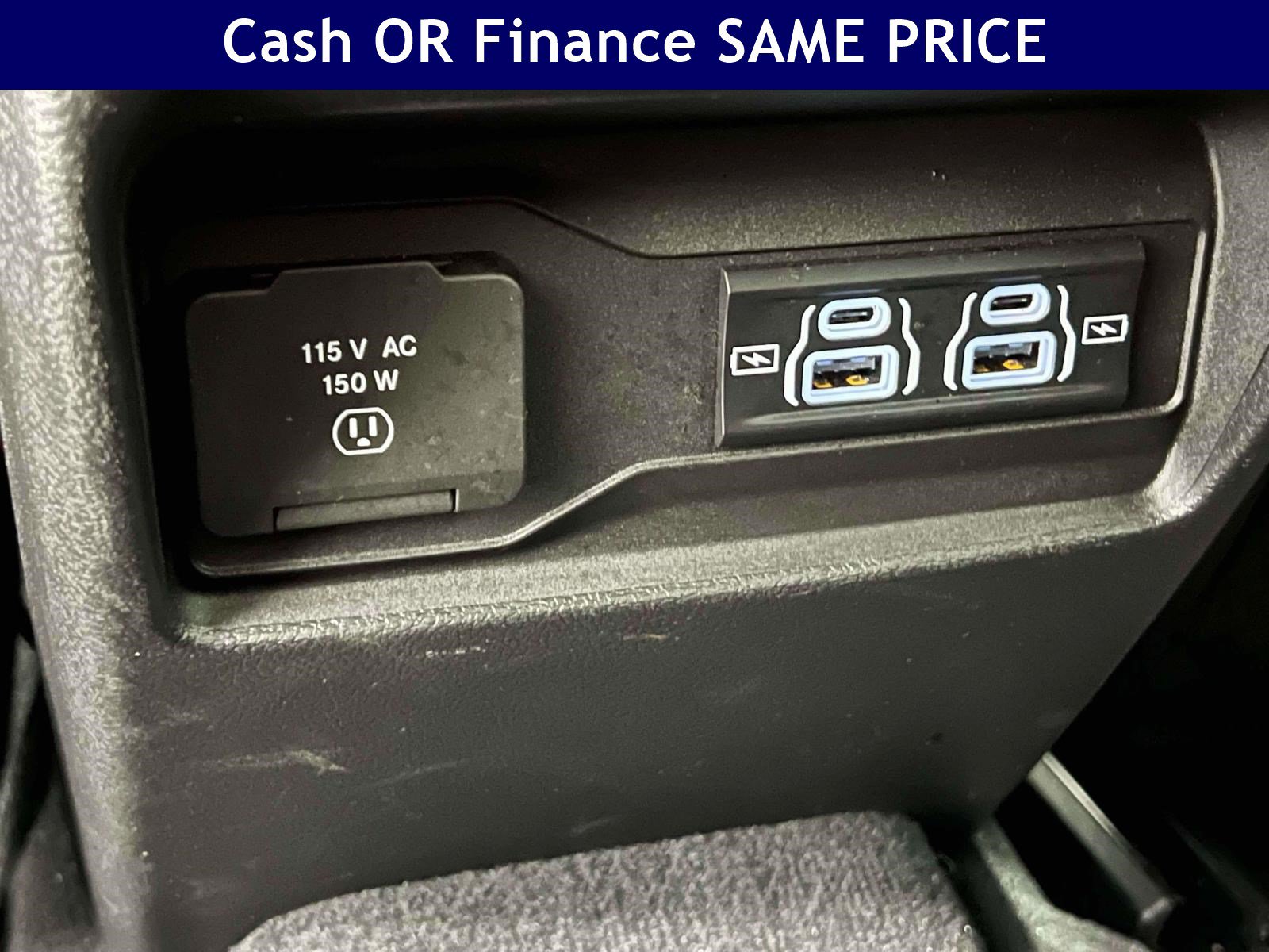 Certified 2025 Jeep Grand Cherokee L Laredo w/ Luxury Tech Group I AWD/4WD image 16