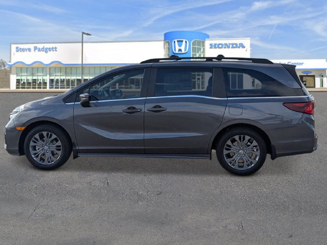 New 2027 Honda Odyssey Touring image 2