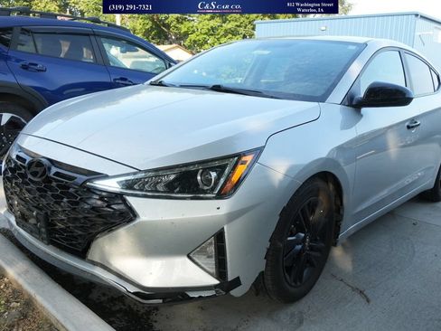 Used 2019 Hyundai Elantra SEL w/ Cargo Package FWD image 1