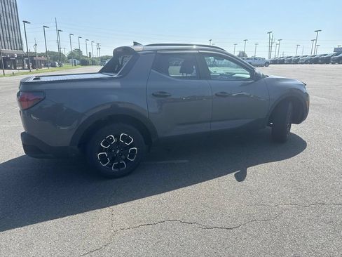 Used 2022 Hyundai Santa Cruz SEL w/ Activity Package AWD/4WD image 2