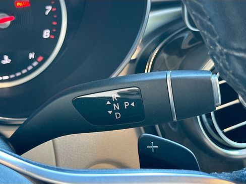Used 2019 Mercedes-Benz C 300 Sedan image 16