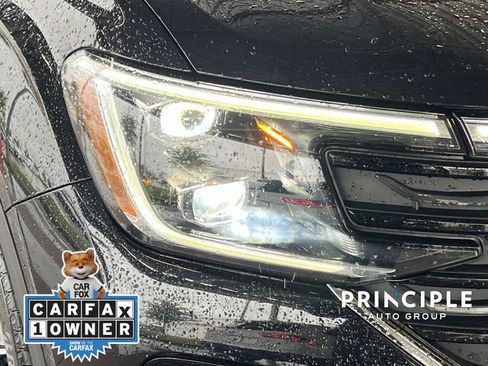 Used 2024 Volkswagen Atlas SEL Premium R-Line AWD/4WD image 9