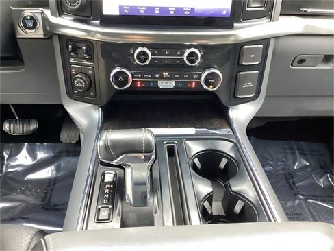 Certified 2022 Ford F150 Lariat image 15