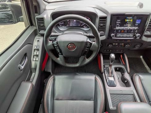 Used 2023 Nissan Frontier PRO-4X w/ Pro-4X Premium Package AWD/4WD image 17