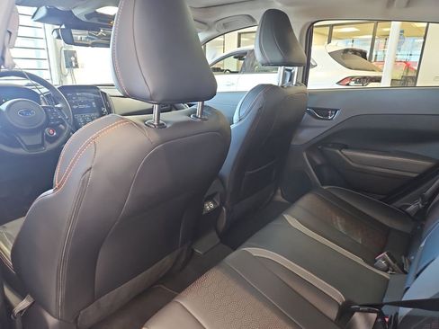 Used 2025 Subaru Crosstrek 2.5i Limited w/ Crosstrek Mirror Package image 19