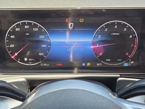 Certified 2025 Mercedes-Benz GLB 250 4MATIC image 8