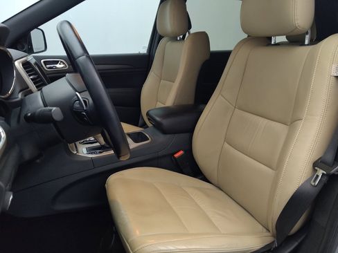 Used 2016 Jeep Grand Cherokee Laredo w/ Quick Order Package 23E image 17