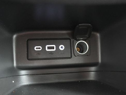 Used 2022 Chevrolet Equinox LT FWD image 29
