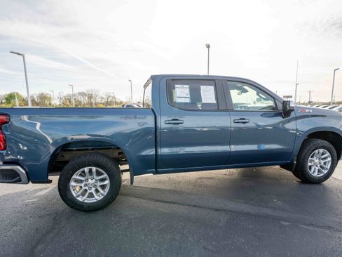 Used 2024 Chevrolet Silverado 1500 LT w/ Z71 Off-Road Package image 6