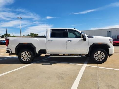 Used 2022 GMC Sierra 2500 Denali image 4