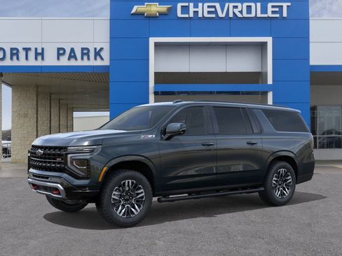 New 2026 Chevrolet Suburban Z71 AWD/4WD image 2
