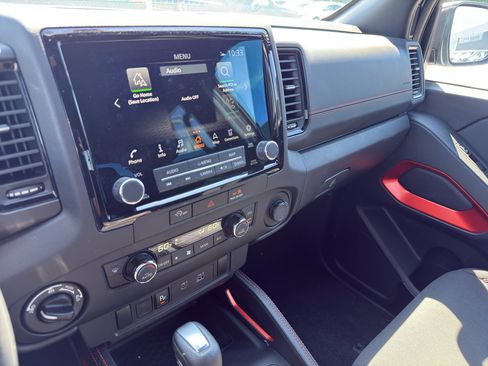 Certified 2024 Nissan Frontier PRO-4X w/ Technology Package AWD/4WD image 22