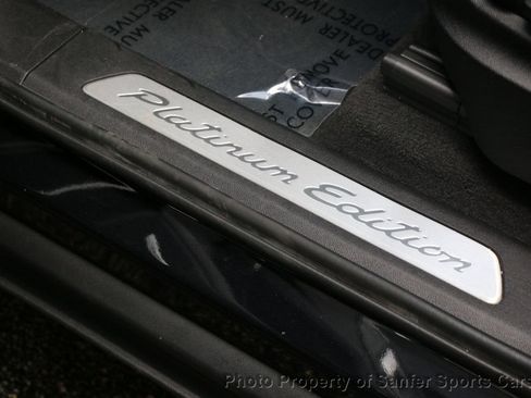 Used 2022 Porsche Cayenne Platinum Edition AWD/4WD image 35