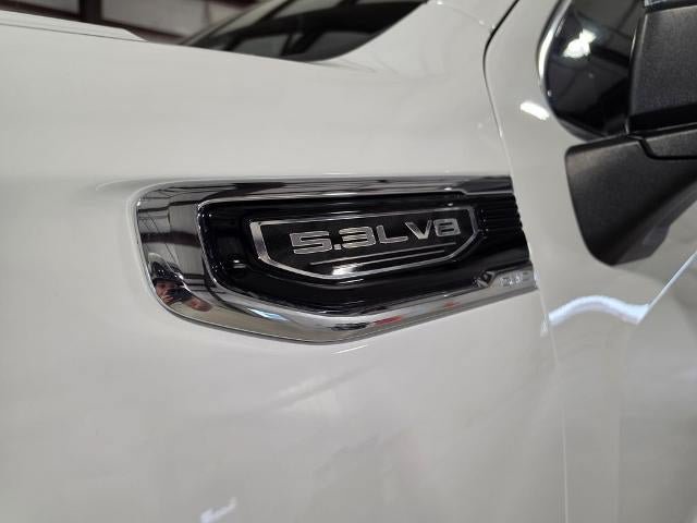 Used 2025 GMC Sierra 1500 SLT AWD/4WD image 14