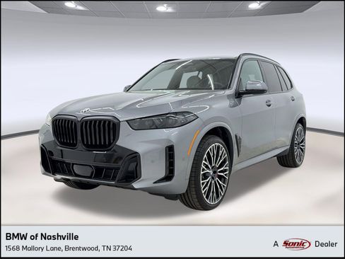 New 2026 BMW X5 xDrive40i w/ M Sport Package AWD/4WD image 1
