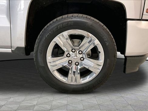 Used 2016 Chevrolet Silverado 1500 Custom w/ Custom Convenience Package RWD image 29