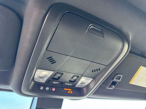 Used 2024 Chevrolet Equinox RS w/ RS Leather Package image 24