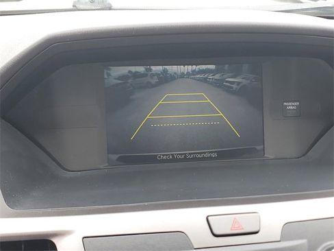 Used 2016 Honda Odyssey SE image 24