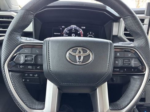 Used 2024 Toyota Tundra Limited image 25