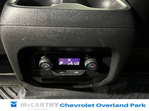 Used 2025 Chevrolet Traverse LT w/ Midnight/Sport Edition FWD image 24