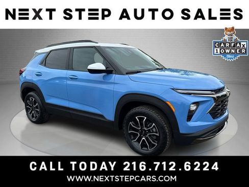 Used 2024 Chevrolet TrailBlazer ACTIV w/ Convenience Package AWD/4WD image 1
