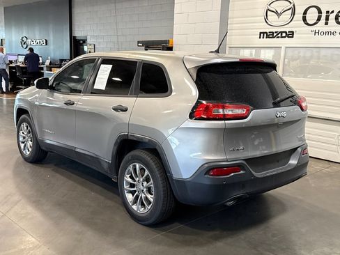 Used 2016 Jeep Cherokee Sport w/ Safety Group AWD/4WD image 20