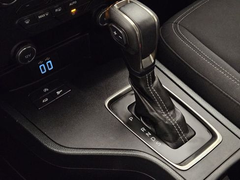 Used 2020 Ford Ranger XLT w/ Equipment Group 301A Mid image 17