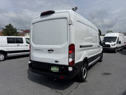 Used 2019 Ford Transit 250 148 Medium Roof RWD image 3