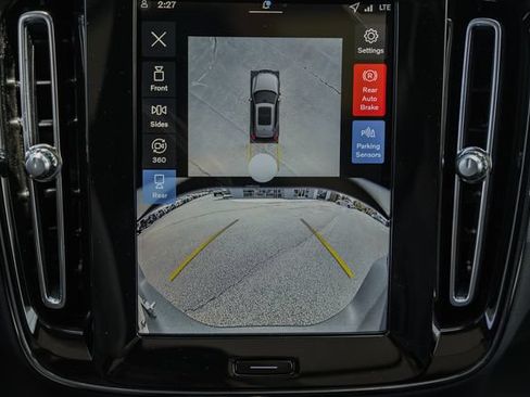 New 2026 Volvo XC40 B5 Plus w/ Protection Package Premier AWD/4WD image 44