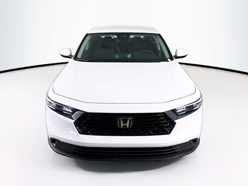 New 2025 Honda Accord LX image 3