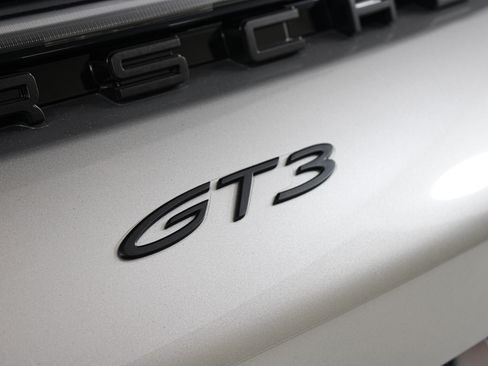 Used 2024 Porsche 911 GT3 RWD image 27