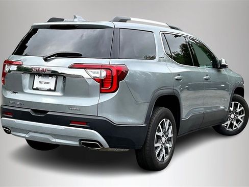 Certified 2023 GMC Acadia SLE w/ Driver Convenience Package image 6