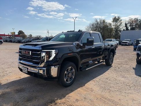 New 2026 GMC Sierra 2500 SLT w/ SLT Premium Package image 2