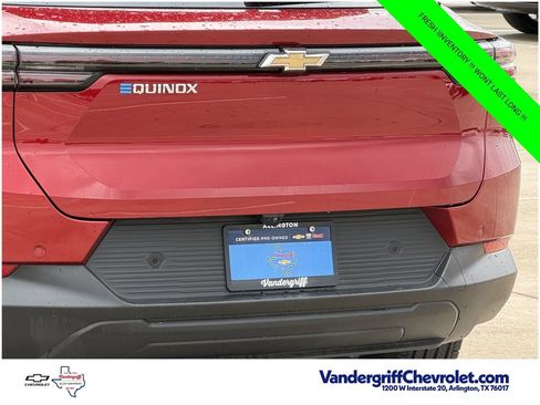 Used 2025 Chevrolet Equinox EV LT FWD image 6
