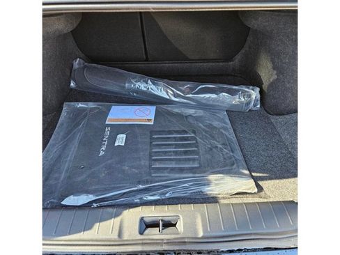 Certified 2025 Nissan Sentra S FWD image 17