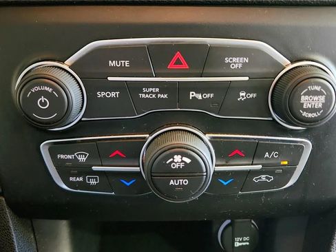 Used 2023 Dodge Charger R/T w/ Cold Weather Package RWD image 28