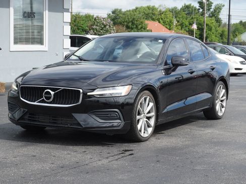 Used 2020 Volvo S60 T6 Momentum w/ Premium Package AWD/4WD image 1
