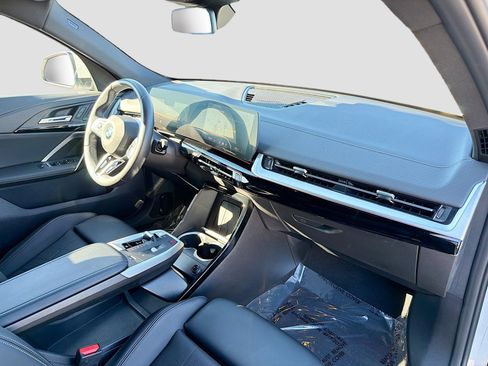 Used 2025 BMW X2 xDrive28i image 14