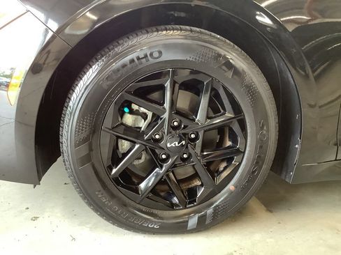 Certified 2025 Kia K5 LXS FWD image 25