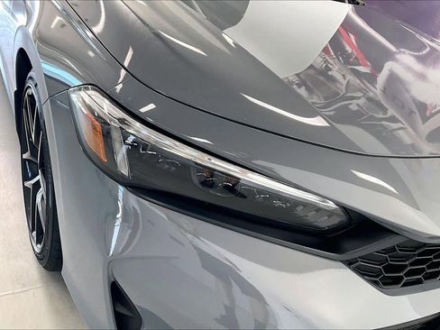 Used 2025 Honda Civic Sport image 29