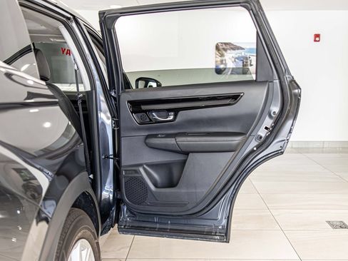 Used 2025 Honda CR-V EX-L image 39
