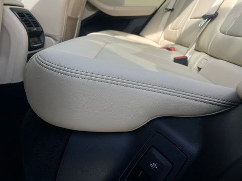 Used 2022 BMW X3 M40i w/ Parking Assistance Package image 41