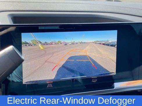 Used 2024 GMC Sierra 1500 SLT image 16