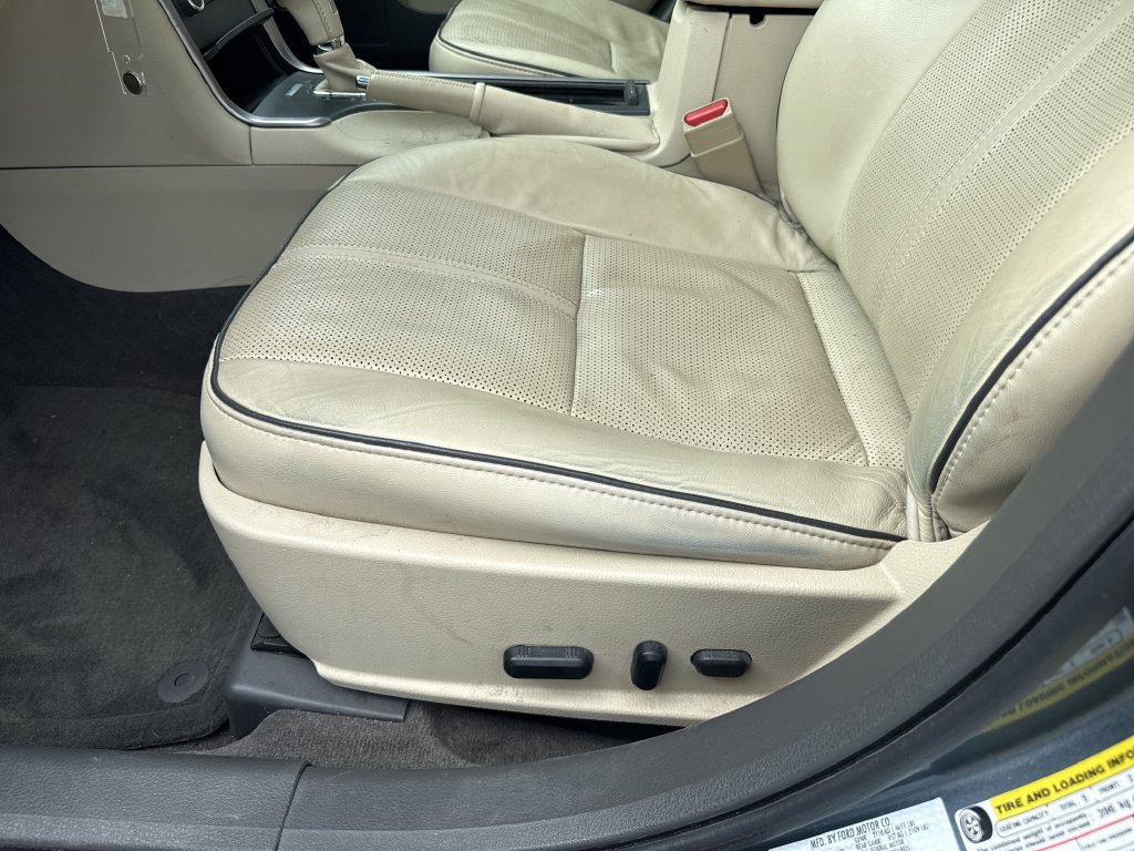 Used 2012 Lincoln MKZ FWD image 15
